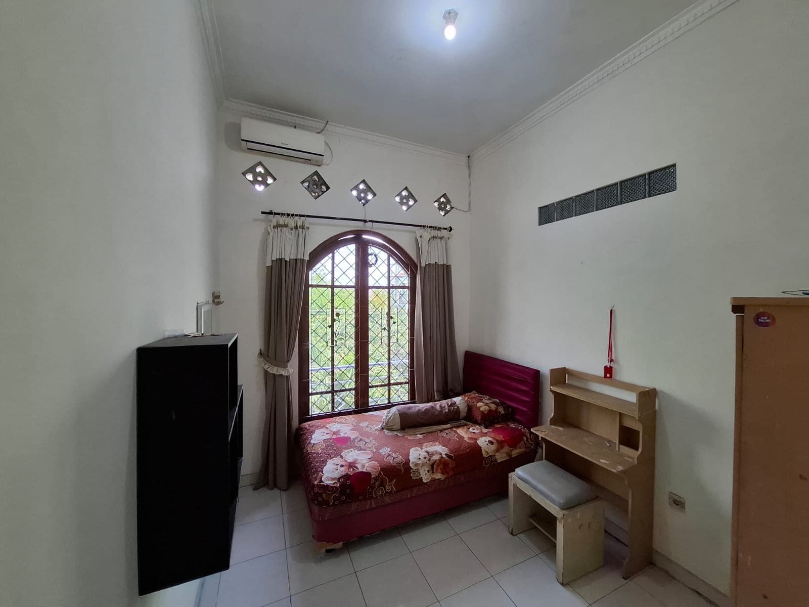 Foto Kamar Mandi Dalam AC (Atas)